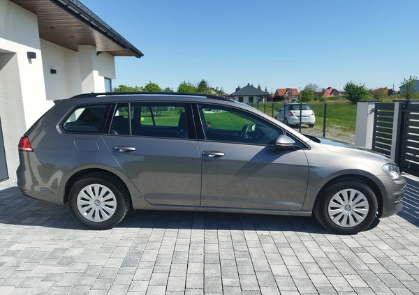 Volkswagen Golf cena 32900 przebieg: 205000, rok produkcji 2013 z Tarnobrzeg małe 211